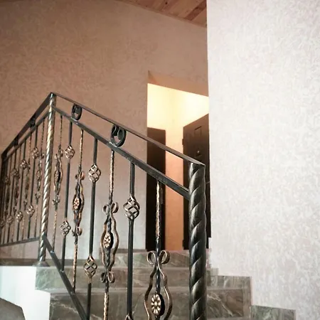 Herberg Arkadiya House