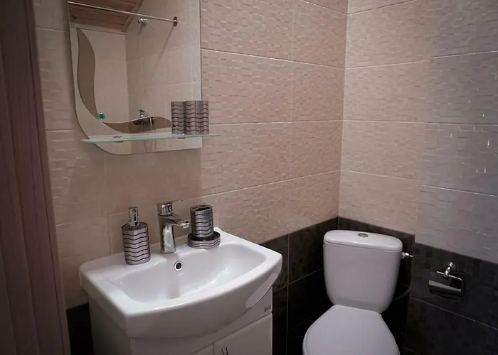 Arkadiya House Inn *